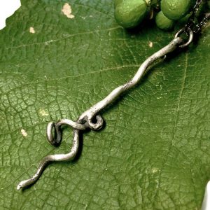 sterling silver grapevine tendril necklace with 2 tendrils