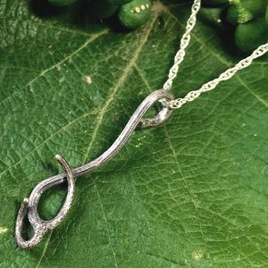 sterling silver grapevine tendril necklace with split tendril